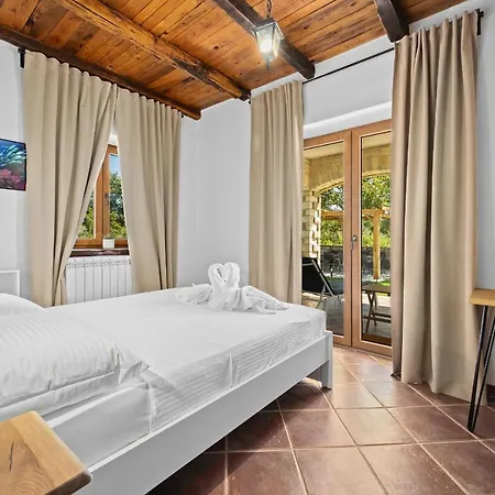 Villa Iris Cabrunici